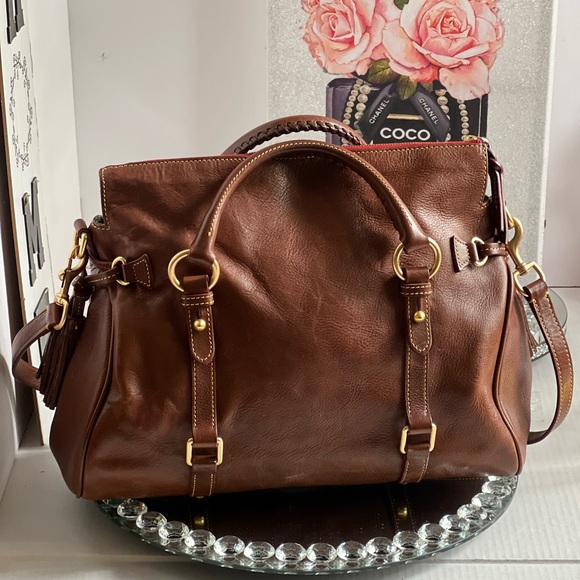 Dooney & Bourke florentina Italian Vacchetta leather handbag or crossbody - Picture 14 of 15